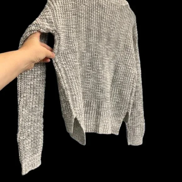 NWT Forever 21 Gray Women's Sweater Size Small - Picture 7 of 7